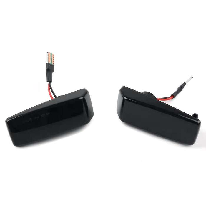 2X LED Dynamic Side Maker Repeater Lights Turn Signal Lamp for C E S SL W201 190 W202 W124 W140 R12