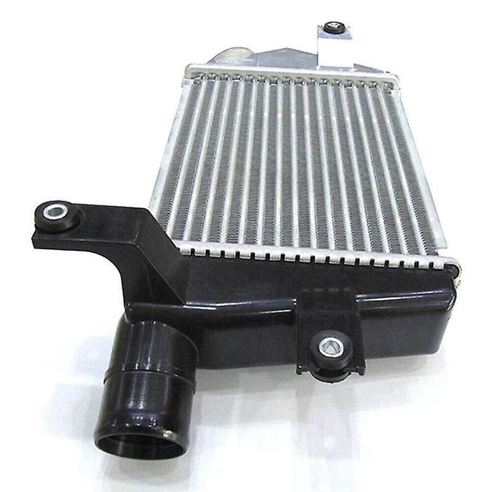 for Triton L200 2.5L 2.8L 4D56 4M41 Intercooler MN135001