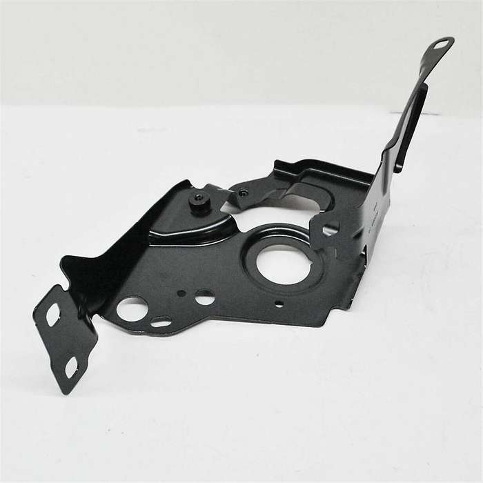 Front Right Holder 41008082032 for 3 4 Series M3 G22 G23 G81 G82 G26 21-24 Side Bumper Bracket Iron