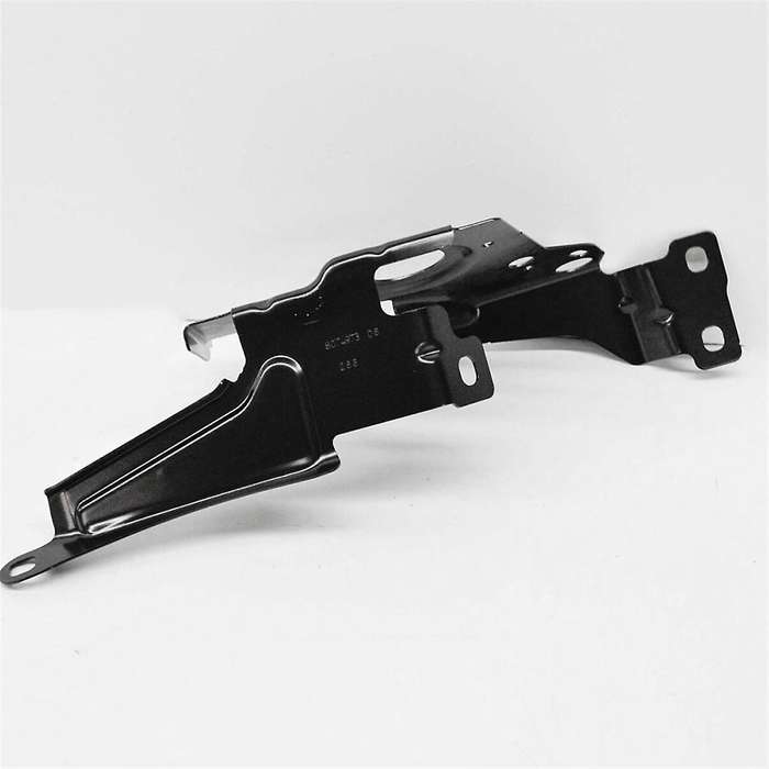Front Right Holder 41008082032 for 3 4 Series M3 G22 G23 G81 G82 G26 21-24 Side Bumper Bracket Iron