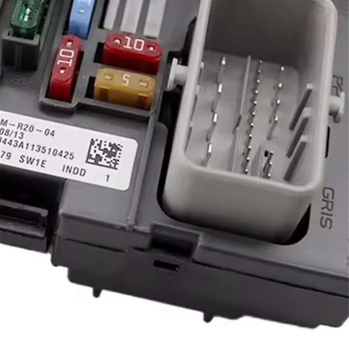 Fuse Box Assembly for Berlingo Partner 408 607 Expert Jumy 9807028780 9664706180 9675878280