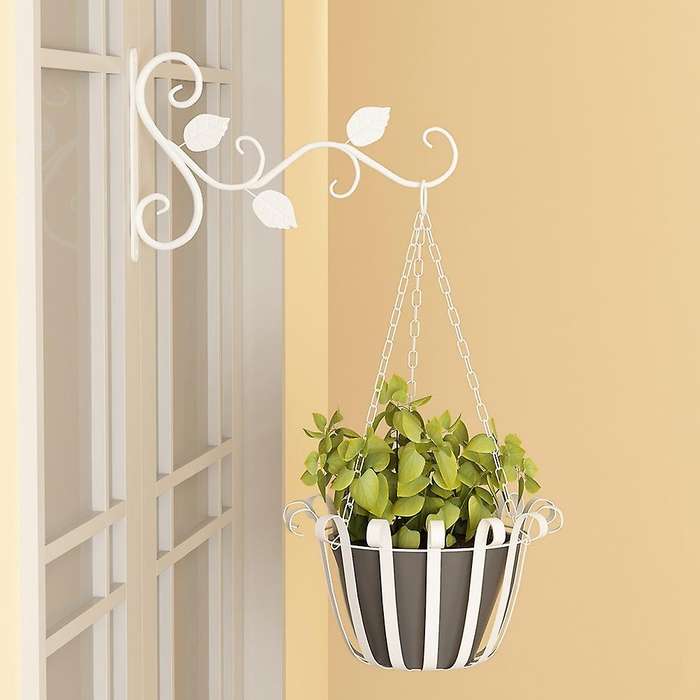 Hanging Flower Basket Hanging Plant Hangers Outdoor Wall Hooks for Home Garden Flower Pot Wall Decor