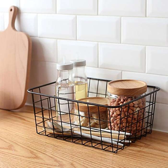 Hollow Iron Wired Basket, Storage Baskets Metal Basket without Interlining Bathroom Kitchen Organize