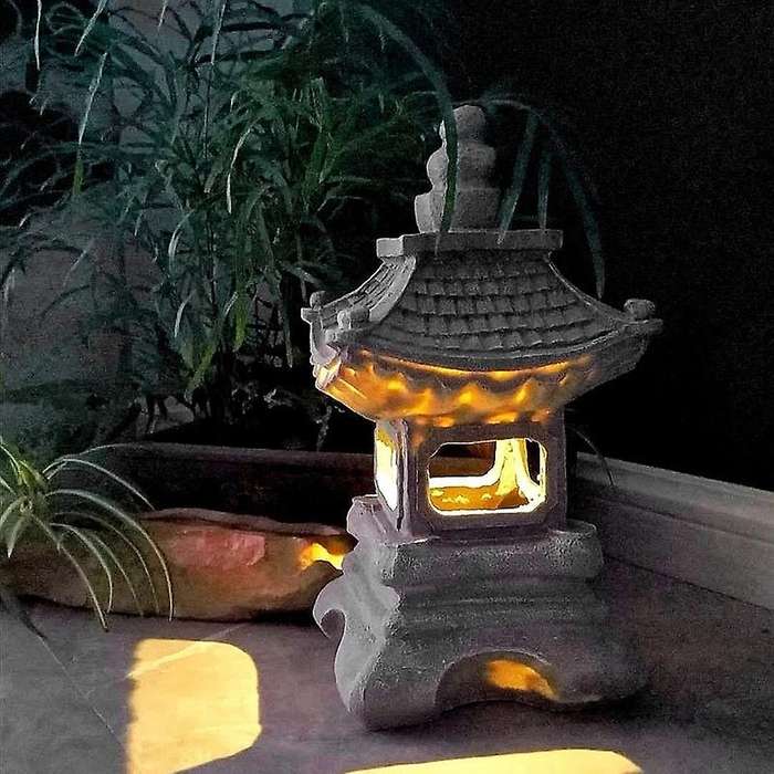 Japanese Style Courtyard Decoration Resin Solar Lamp Palace Lanterns Landscape Lights Home Gardenin