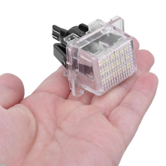 LED License Plate Light for W204 (5D) W207 W212 W216 W221 6000K 12V Car Lights Car Accessories
