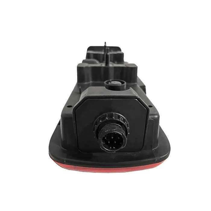 Left Rear Brake Signal Light 24V LED Tail Lamp 82483074 for Trucks Series FM450 FM460 FMX500