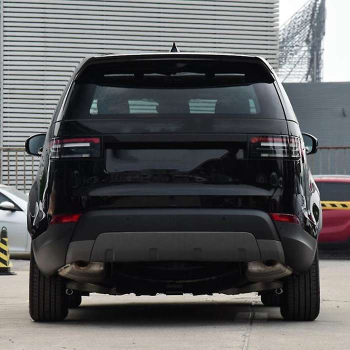 LR060911 Car Rear Bumper Reflector Rear Fog Light for Sport 2015 2016 2017 2018 2019 Left Side
