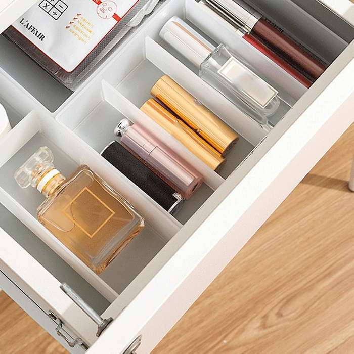 4pcs Partition Drawer Storage Box Partition Grid Storage Box (s)