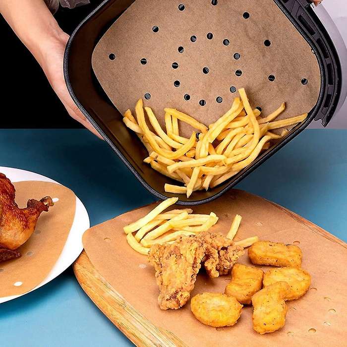 200 Pieces 8.5 Inch Air Fryer Parchment Lining Perforated Parchment