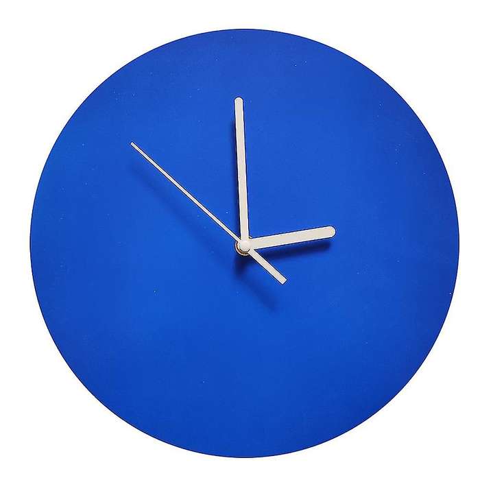 Ins Retro Klein Blue Wall Clock Nordic Wooden Mute Clocks (round)