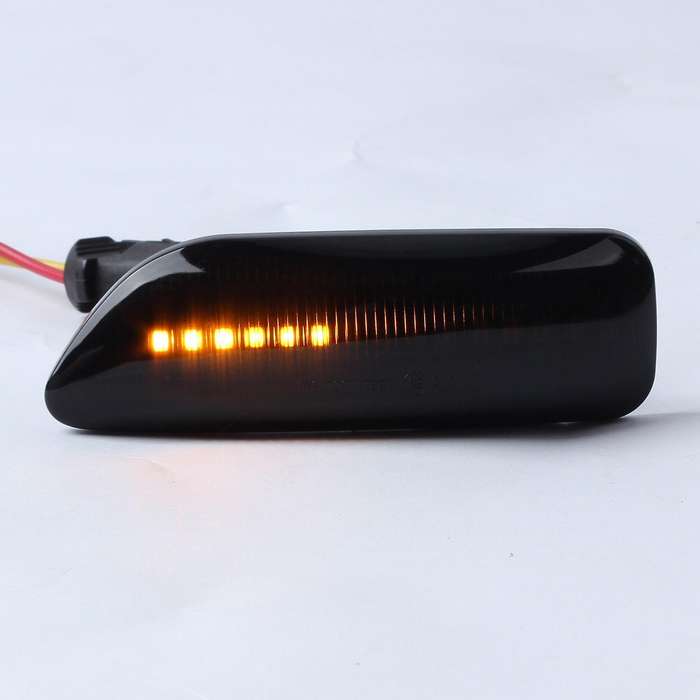 Led Side Marker Fender Turn Signal Lights for Volvo Xc90 Xc70 V70 Mk2