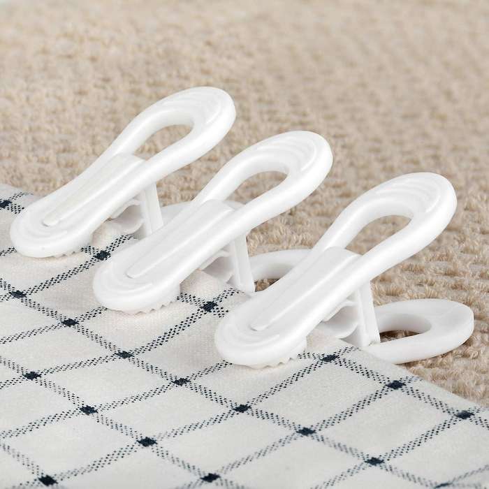 40pcs White Plastic Hanger Clips,for Use with Slim-line Clothes Clips