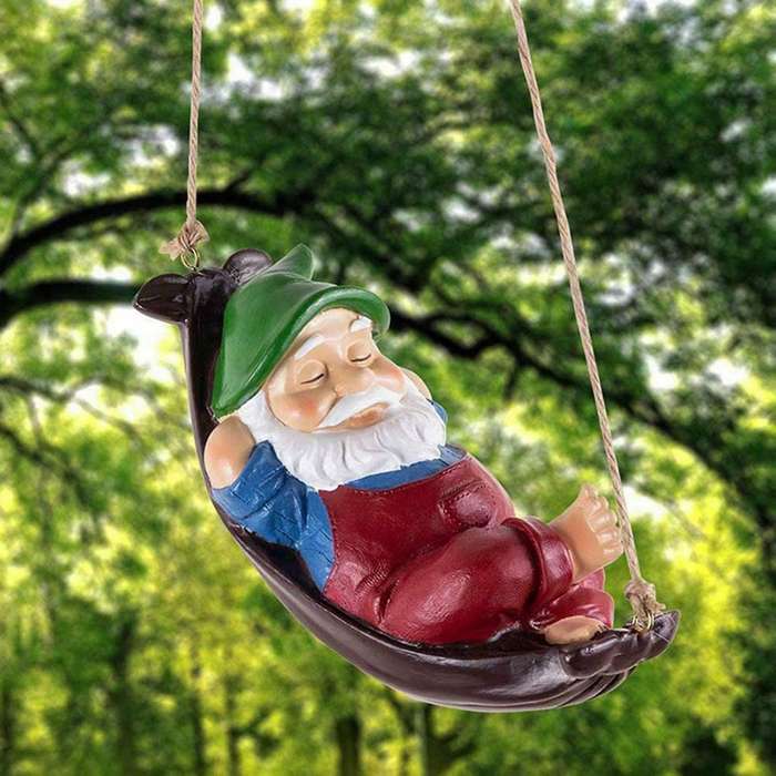Garden Outdoor Hanging Gnome Statue Waterproof Resin Decoration Red