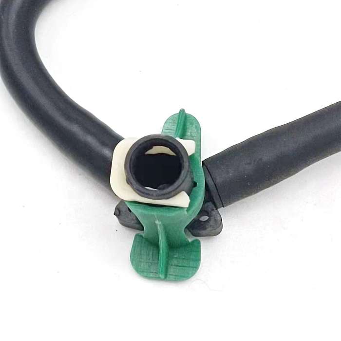 Fuel Return Pipe Fuel Injector Leak Off Hose for Ford Mondeo Focus
