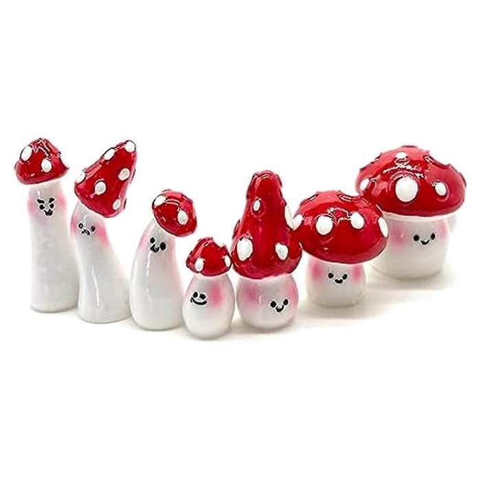 7Pcs Mini Mushrooms for Crafts Little Fairy Garden Mushrooms Tiny Resin Mushroom Decor Mushroom Mini