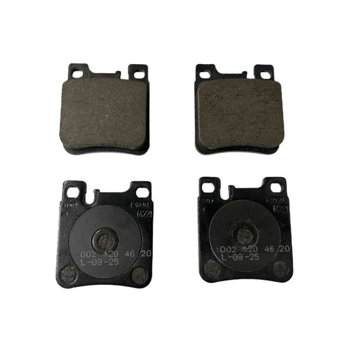 A0024204620 Car Rear Brake Pad for C208 A208 W124 W210 S210 W140 C140