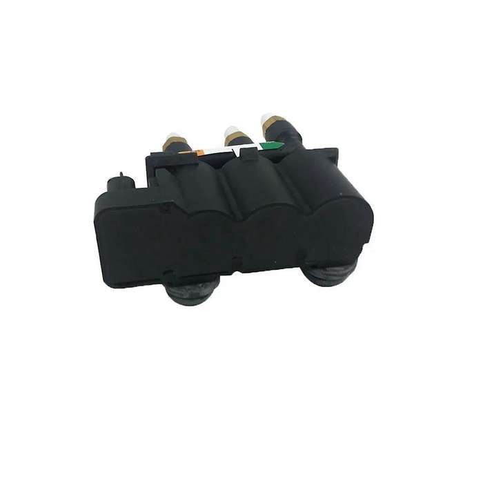 Air Suspension Pump Solenoid Valve Block Leveling Valve for Range Sport L494 L663 Lr037081 Lr070245