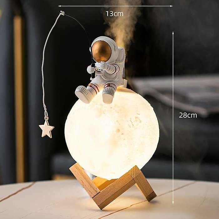Astronaut Figurines Humidifier Cold Fog Machine Accessories Space Man Night Light for Bedroom Living