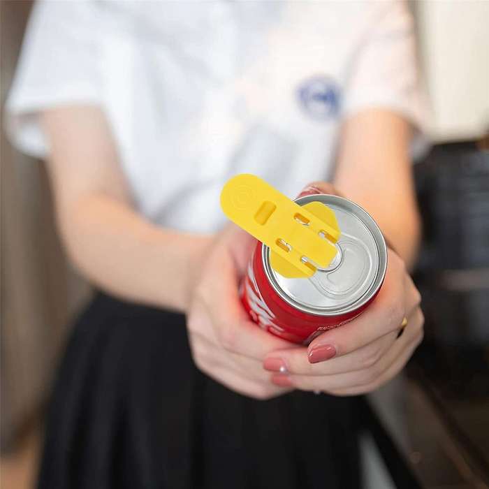 Manual Easy Can Opener, 6Pcs Color Beer Can Opener Beverage Can Protector, Premium Plastic Shields T