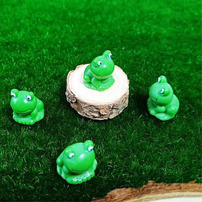 Mini Frog Statue, Small Micro-Type Plastic Bulk Hidden Garden Ornament Moss Micro-Landscape Figure