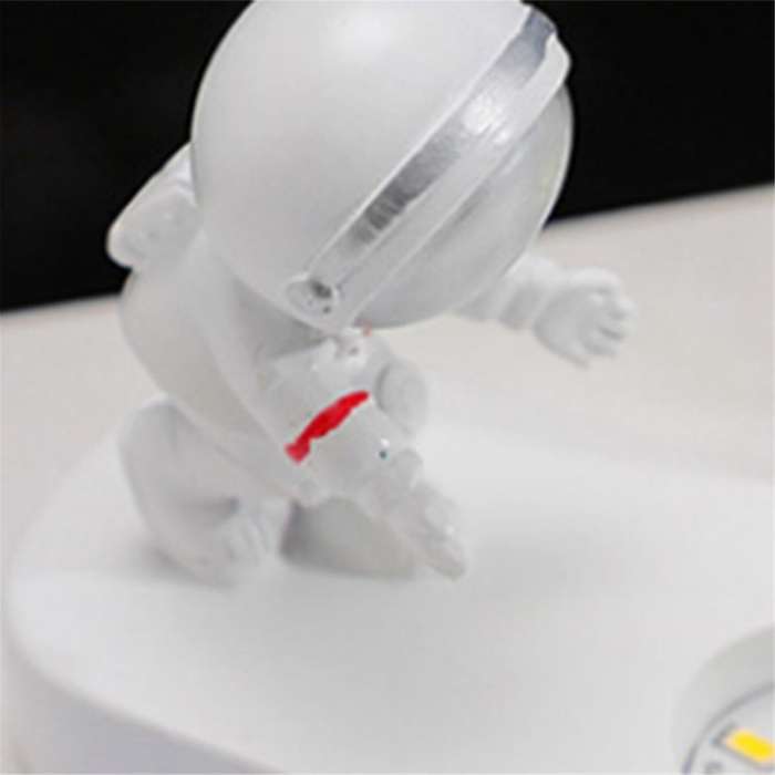 Night Light,Astronaut'S Starry Walk Crystal Ball Night Light,USB Link,Holiday and Anniversary Gifts,