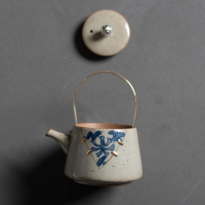 Retro Ceramic Teapot Japanese Style Kung Fu Kettle Creative Teaware