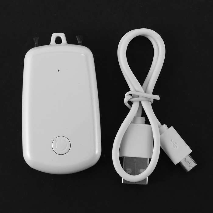 Hanging Neck Air Purifier, Car Oxygen Bar Air Purifier (white)