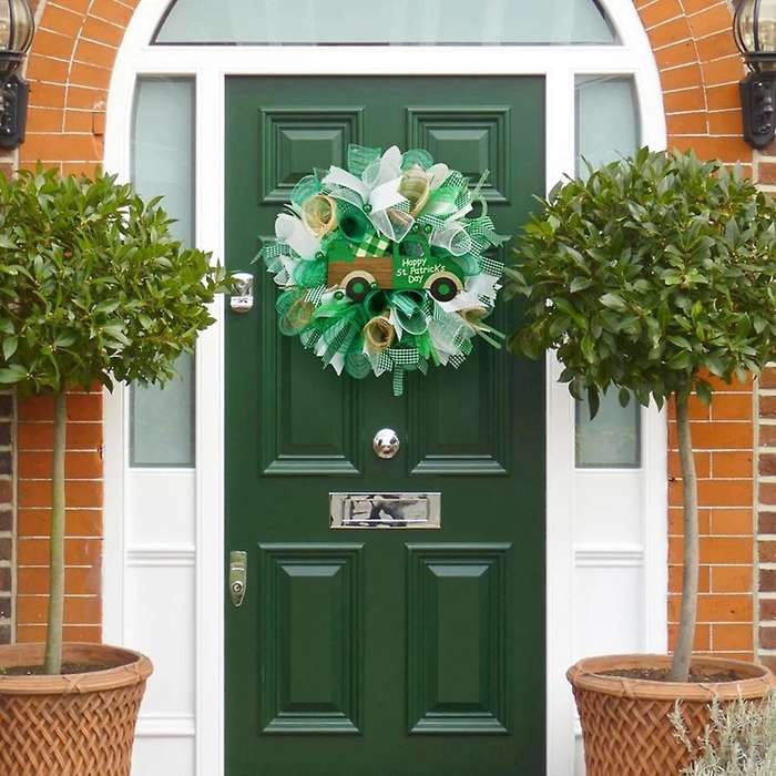 Northern Irish Festival Green Garland Ribbon Hanging Wreath Home