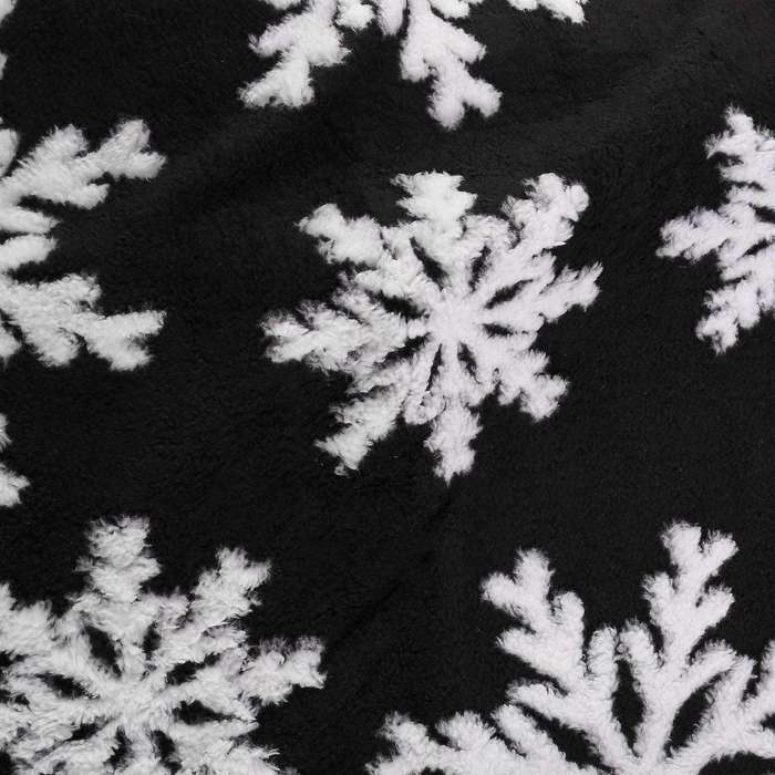 48 In Tree Skirts Faux Fur White Plush Snowflake Christmas Tree Skirt