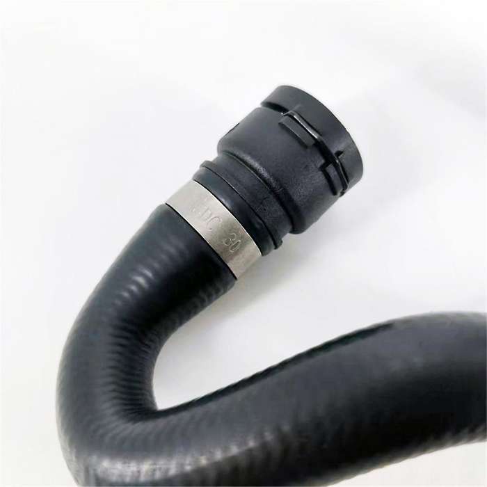 Automobile Warm Air Outlet Heater Hose for S80 XC70 V70 XC60 S60 30792833 Accessories