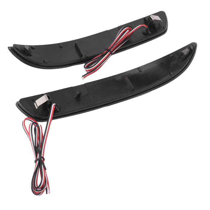 Car Bumper Light for X5 X6 M E70 E71 Car Reflector Lamps Rear Bumper Marker LED Brake Stop Lights 63