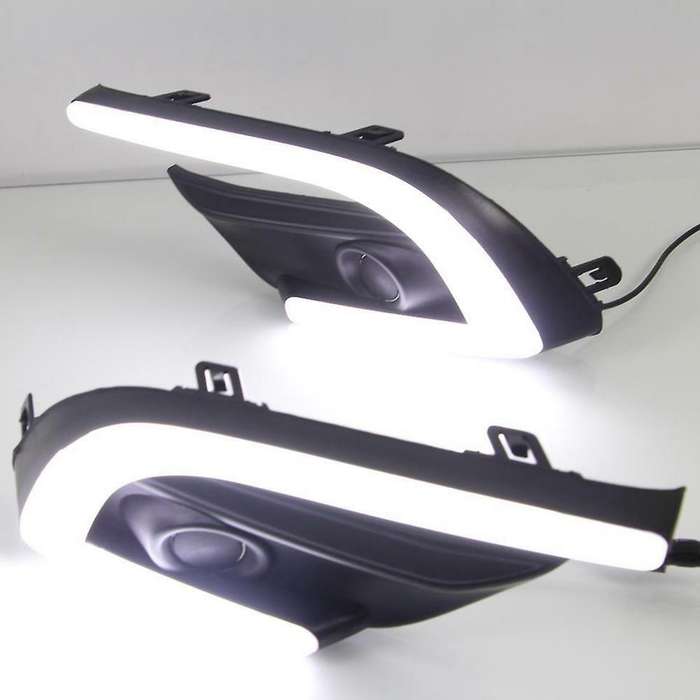 Car DRL Fog Lamp Fluorescent LED Daytime Running Light for 3 Axela 2017-2018