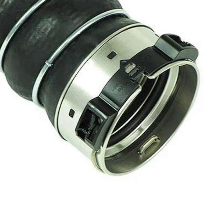 Car Engine Intercooler Pipe Turbo Hose for 5 7 Series F10 F07 F02 Turbo Charge Air Intake Hose 11618