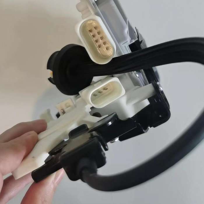 Rear Left Door Lock Latch Actuator 4h0839015c for A8 S8 2010-2017 Car Door Locking Block Assembly 4h
