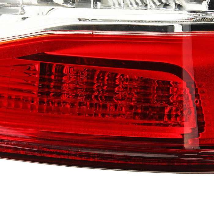Right Outer Rear Tail Brake Light Lamp with Wire Harness for 2014-2016
