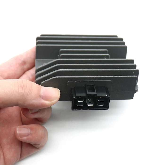 SH713AA Universal Motorcycle Alternator Controller for YZF 600 XJ N R6 5SL FZR6 R25 R3 Stabilized Re
