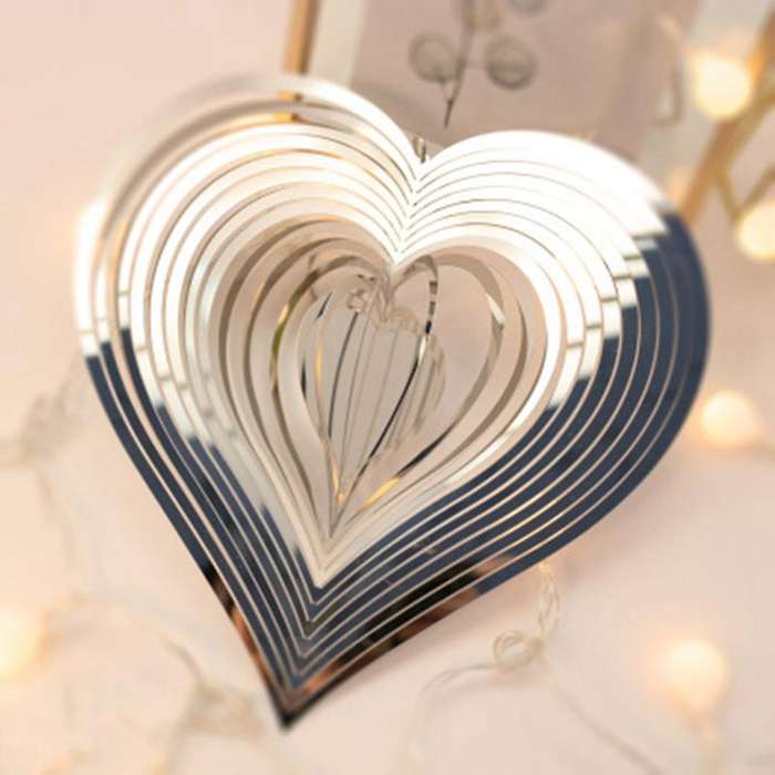 Stainless Steel Stereo Rotating Metal Wind Chime Wind Beating Heart Wind and Decorations Hanging Wi