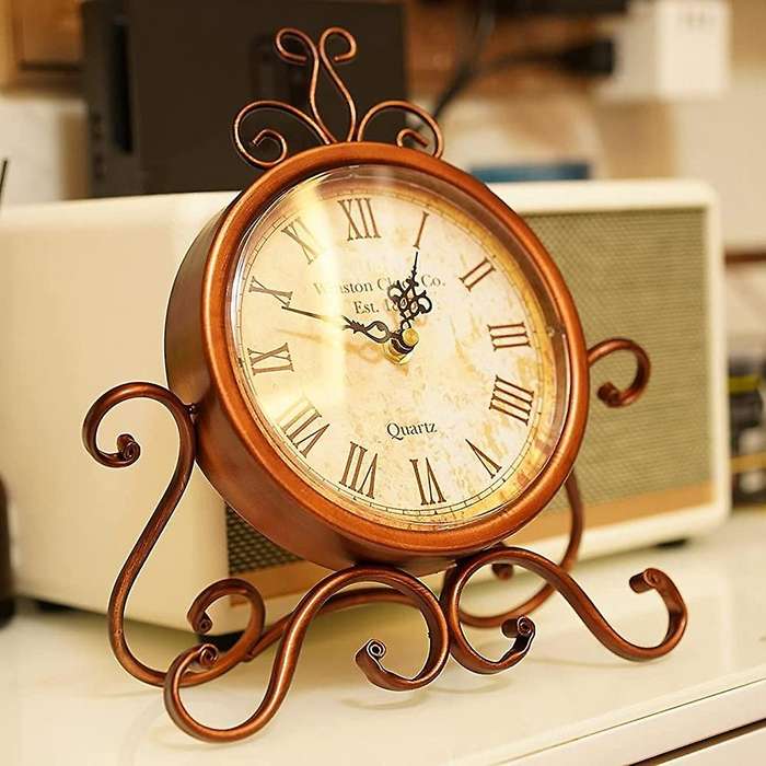 Vintage Table Clock Antique Mantel Clock Battery Operated Non-Ticking Retro Clock Small Desk Clock f