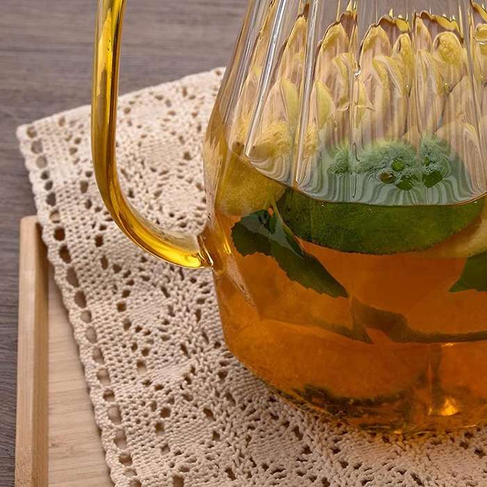 Glass Jug with Lid Nozzle 60 Oz Heat-resistant Borosilicate