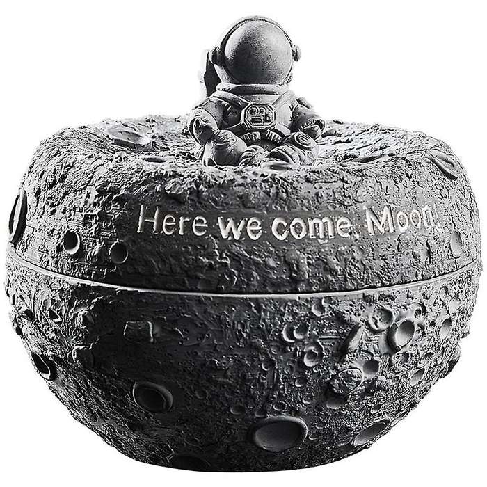 Moon Astronaut Ashtray Creative Anti Fly Ash Household A
