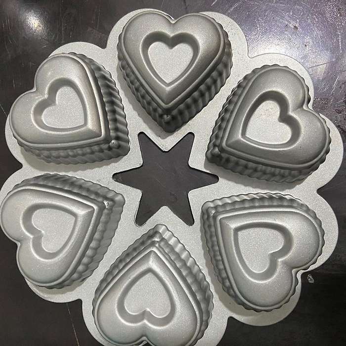 Aluminum Cake Mold Diy Three-dimensional Hollow Peach Heart Embossed