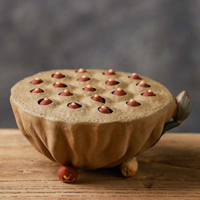 Purple Clay Lotus Seed Pot Holder Tea Pet Ceramic Tea Ceremony 11cm