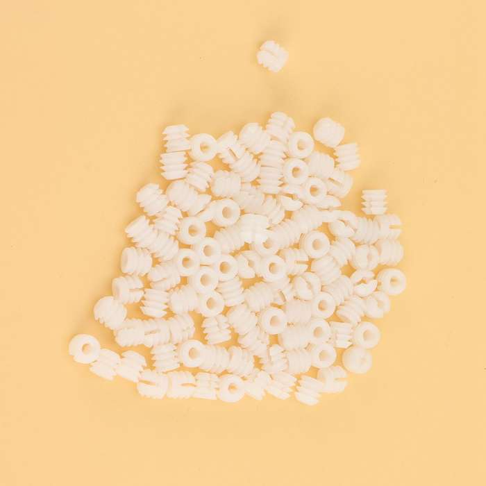 100 Pcs Bolts and Screws Furniture Connection Accessories