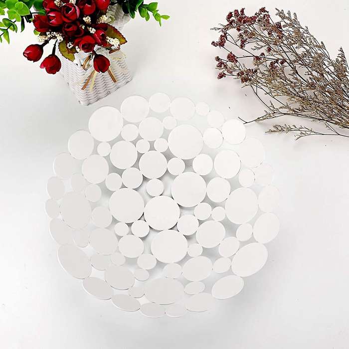 Metal Fruit Bowl Basket Decorative Countertop Fruit Holder (white)