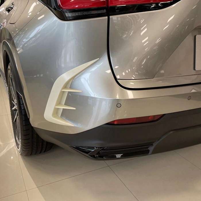 Car Glossy Black Rear Bumper Splitter for Lexus Nx260 Nx350h 2021
