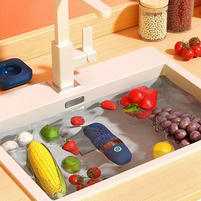 Capsule Shape Fruit Vegetable Machine Protable Cleaner Machine