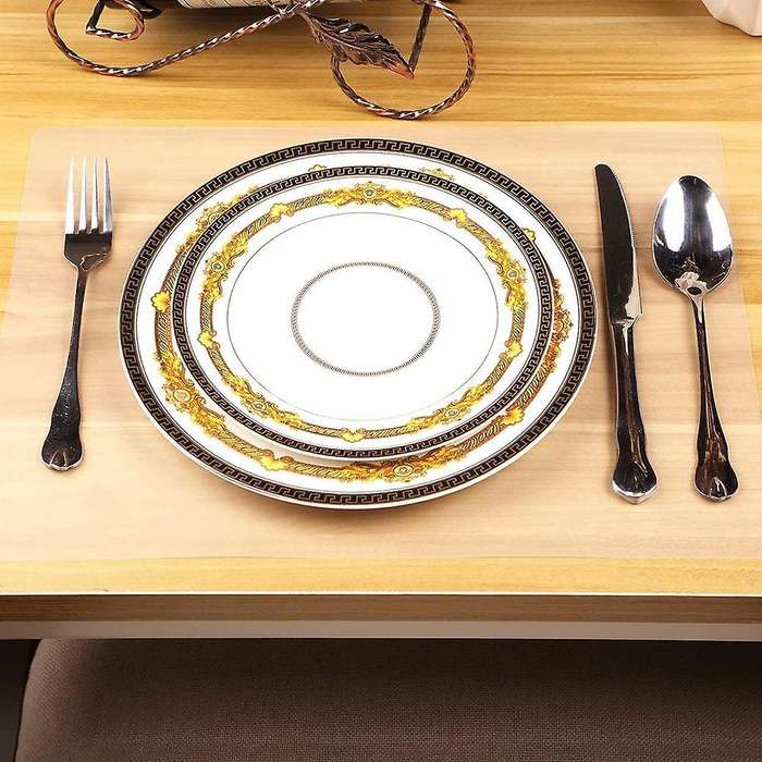18 Pieces Clear Plastic Table Heat Resistant Placemats Dining Mats