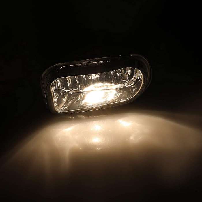 Car Front Bumper Fog Lights Lamp with Bulb for Benz C-class W203 C200