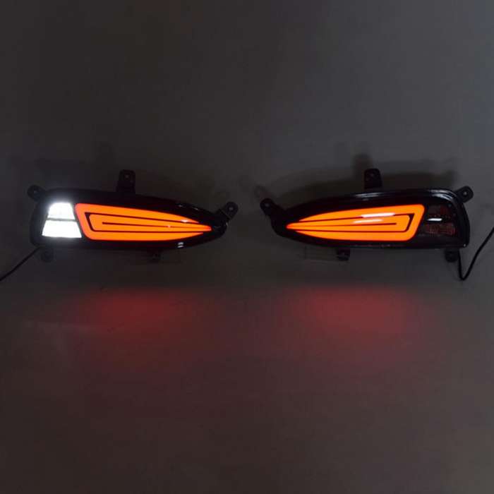 Car LED Rear Bumper Light Reflector Fog Brake Lamp Turn Singal Indicator Light for I20 2018-2020
