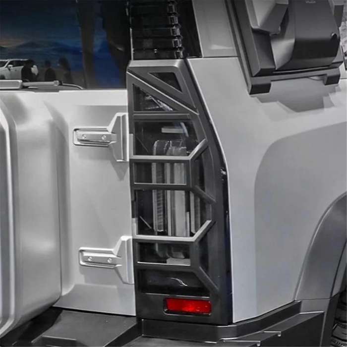 Car Mecha Tail Light Cover for Jetour Traveler 2023 2024 Rear Fog Light Cover Tail Light Frame Matte